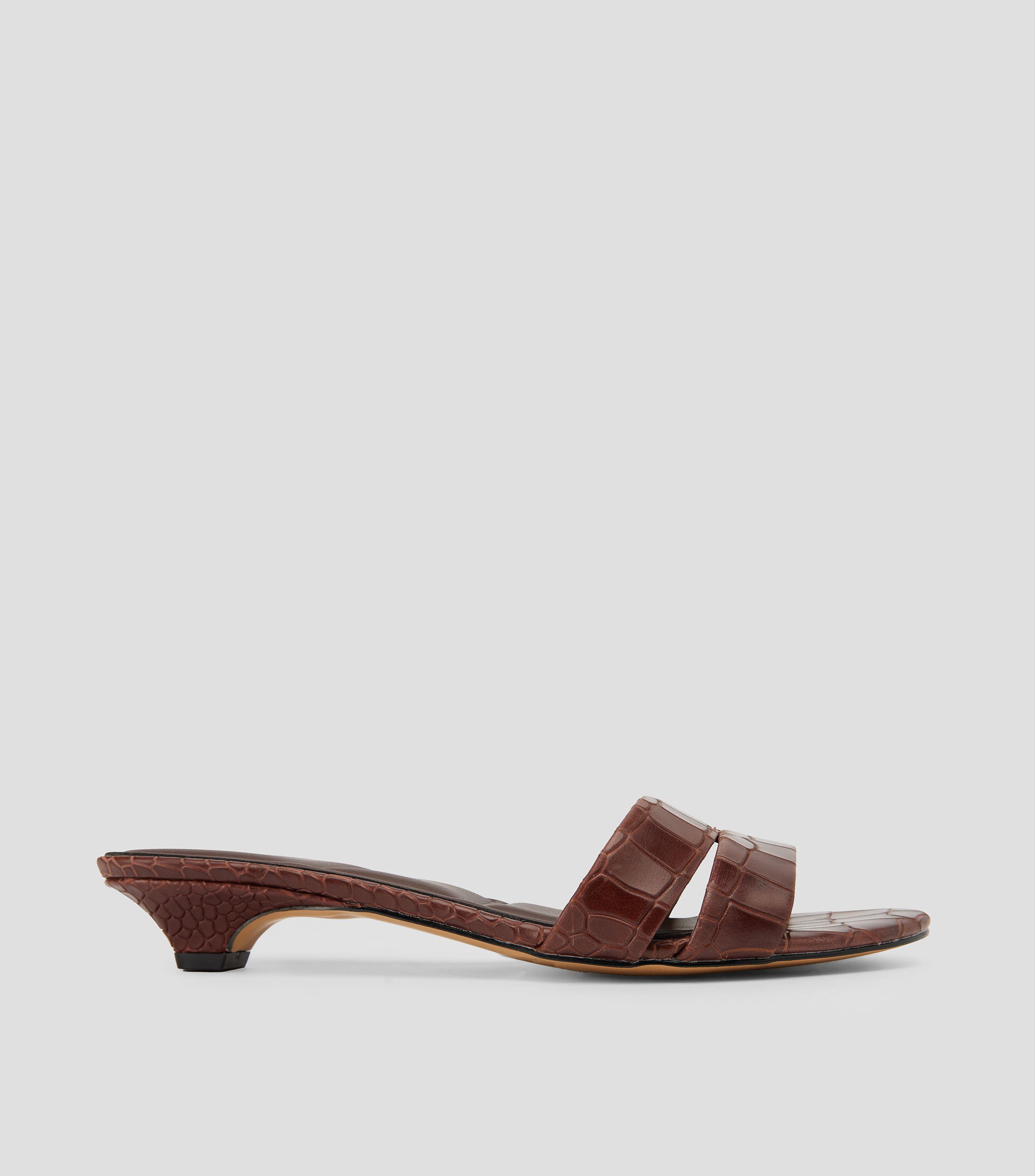 Sandalias tacón bajo ancho animalskin Mujer